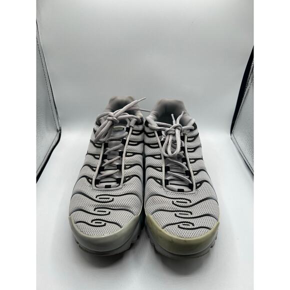 Nike Air Max Plus TN “Wolf Grey” size 9 men’s used - Picture 2 of 7